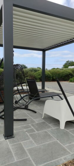 Paysagiste Maen Roch Pergola 3 Maçonnerie Maen Roch