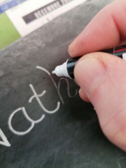 Paysagiste Maen Roch Gravure sur ardoise 2 Maçonnerie Maen Roch
